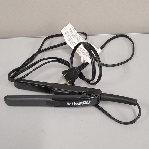 belisspro flat iron
